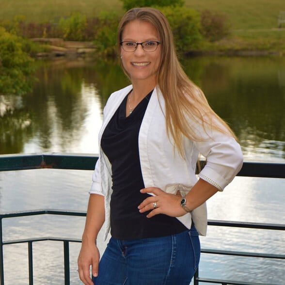 Land Listing Agent Photo