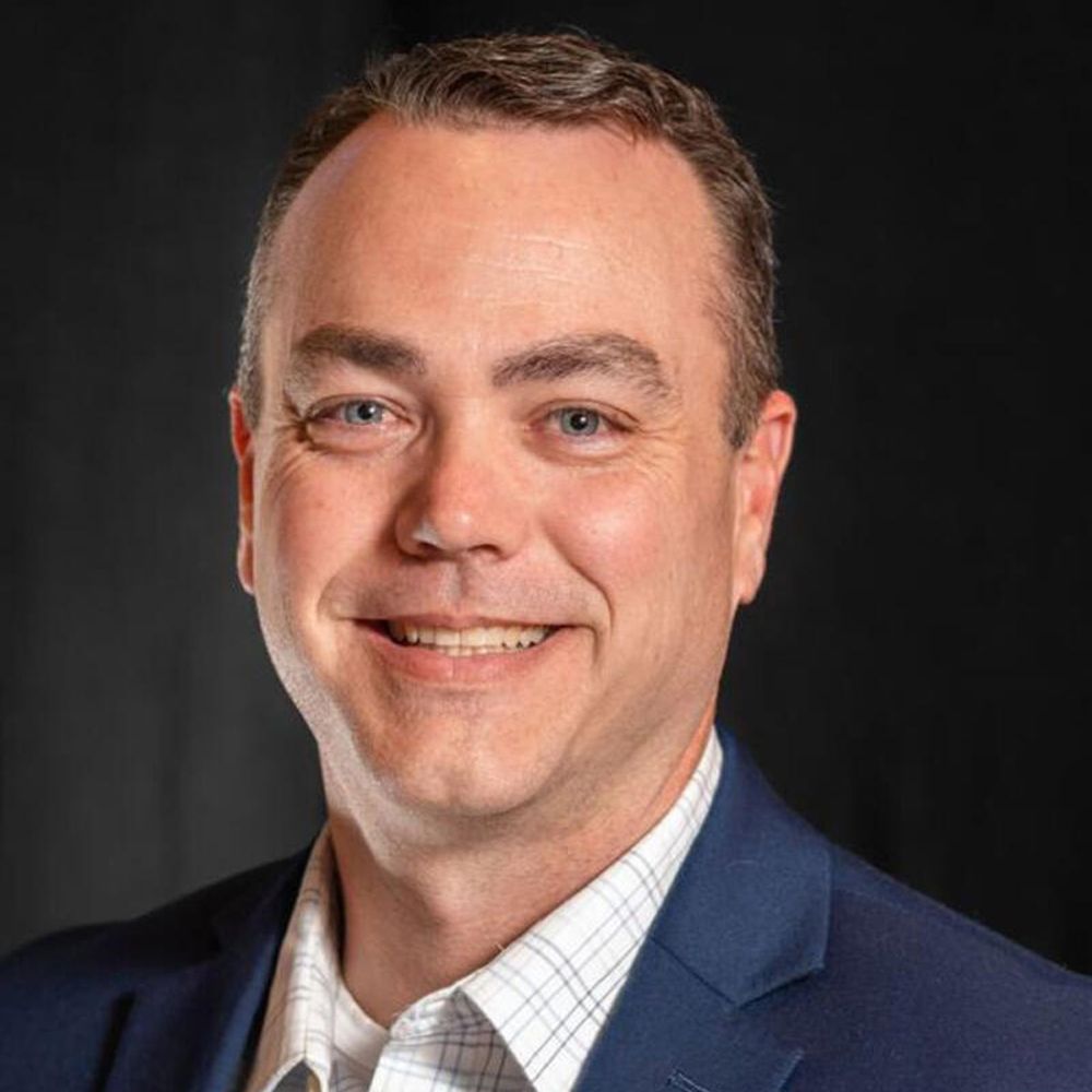 Land Listing Agent Photo