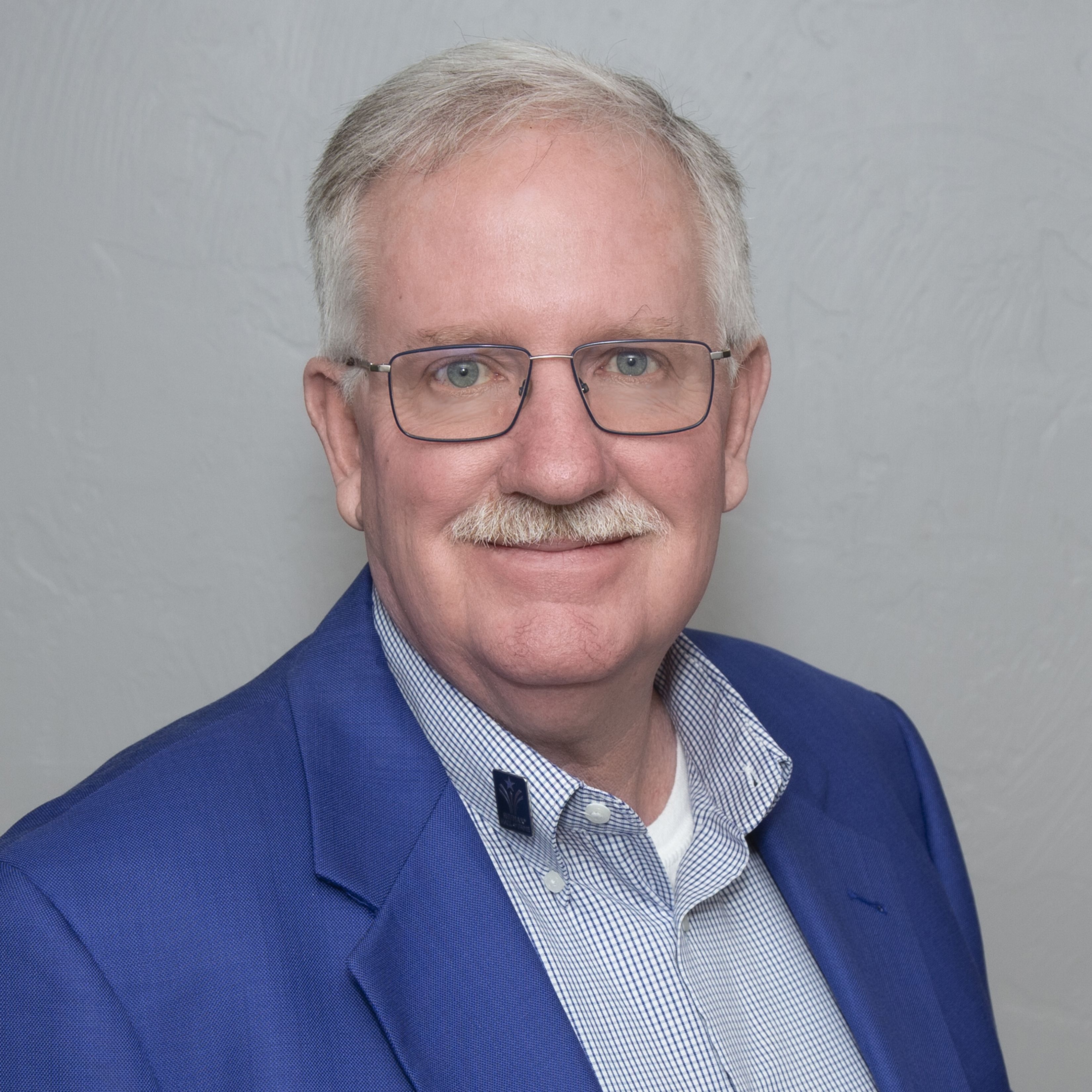 Land Listing Agent Photo