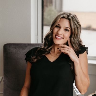 Land Listing Agent Photo