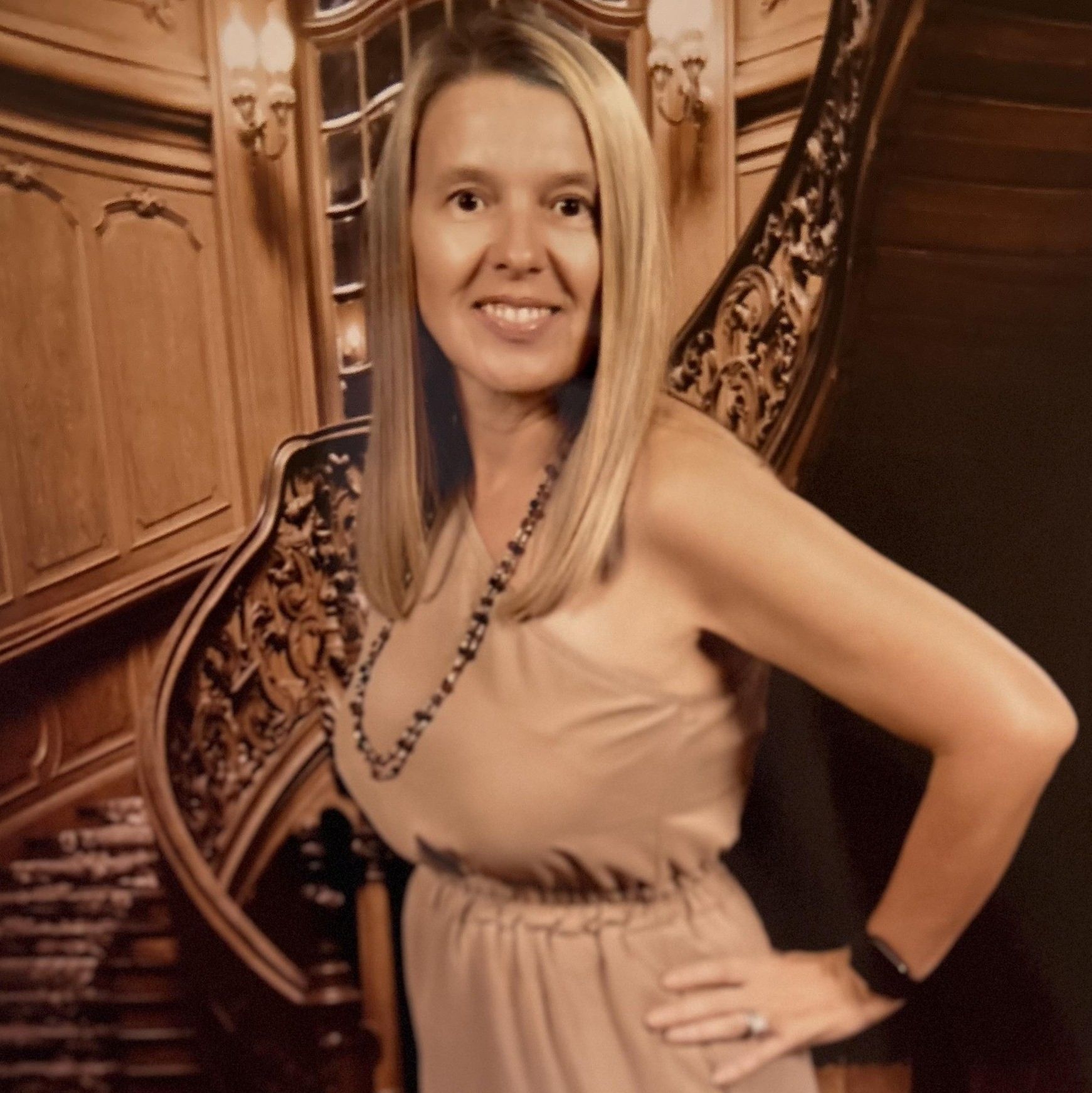 Land Listing Agent Photo