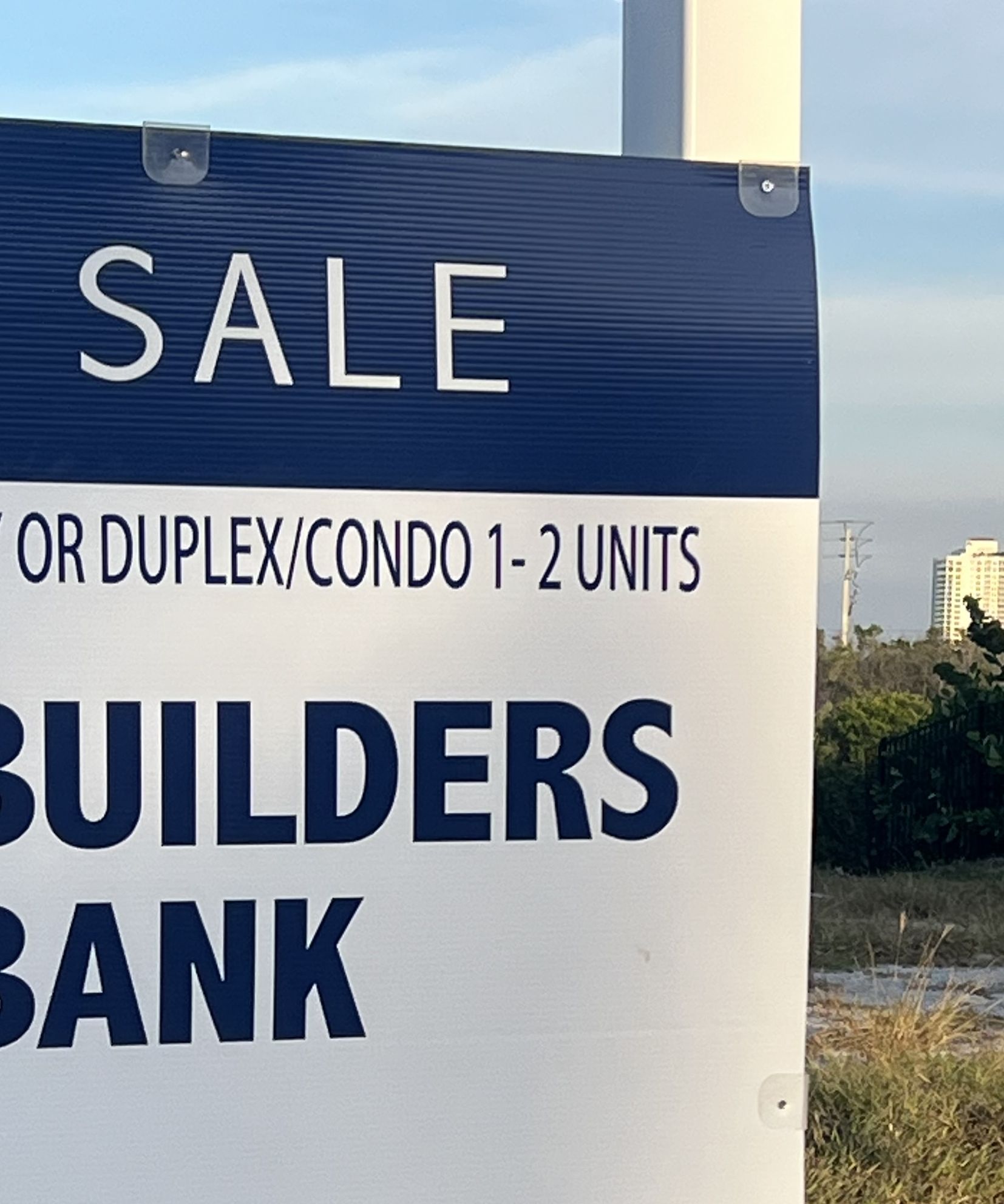 Land Listing Broker Logo