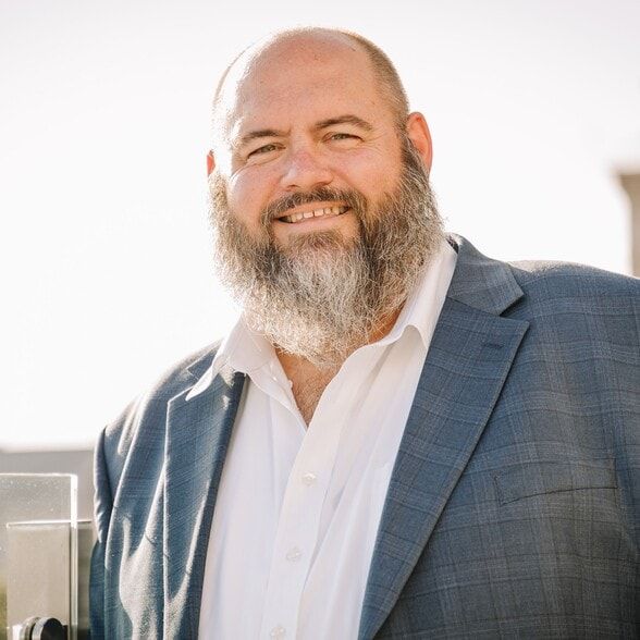 Land Listing Agent Photo