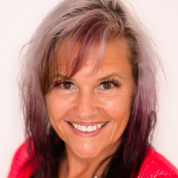 Land Listing Agent Photo