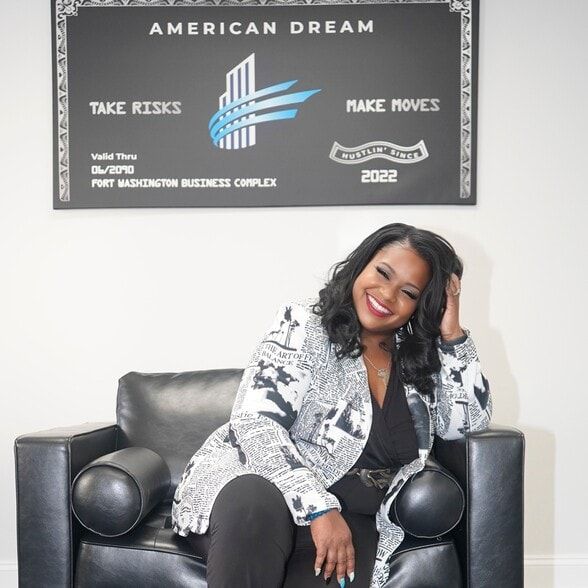 Land Listing Agent Photo