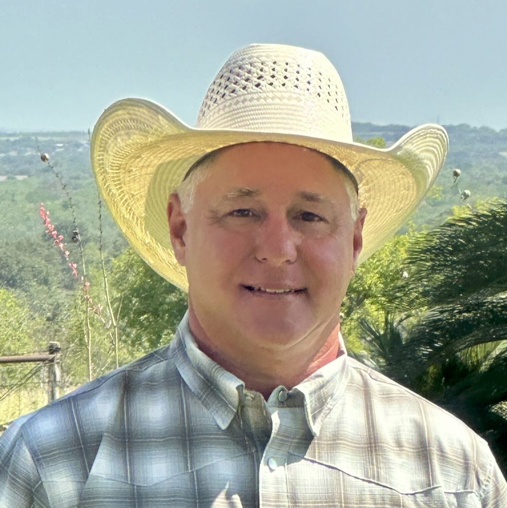 Land Listing Agent Photo