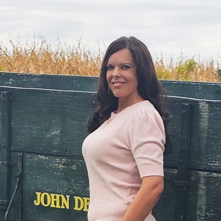 Land Listing Agent Photo