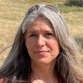 Land Listing Agent Photo