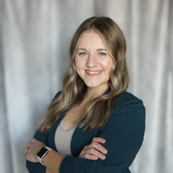 Land Listing Agent Photo