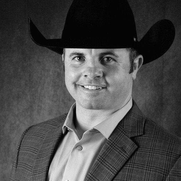 Land Listing Agent Photo