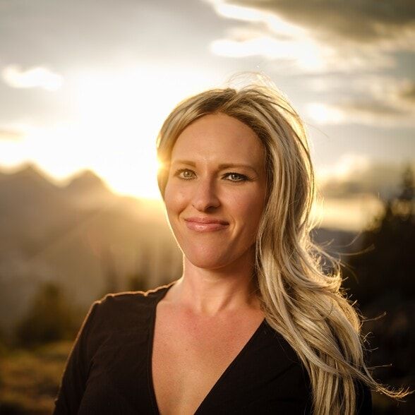 Land Listing Agent Photo