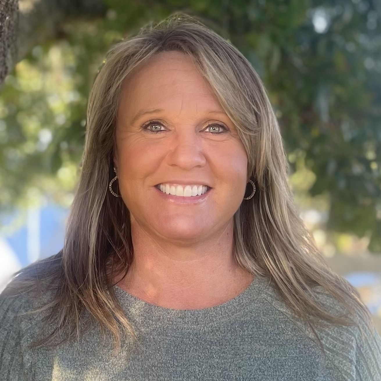 Land Listing Agent Photo