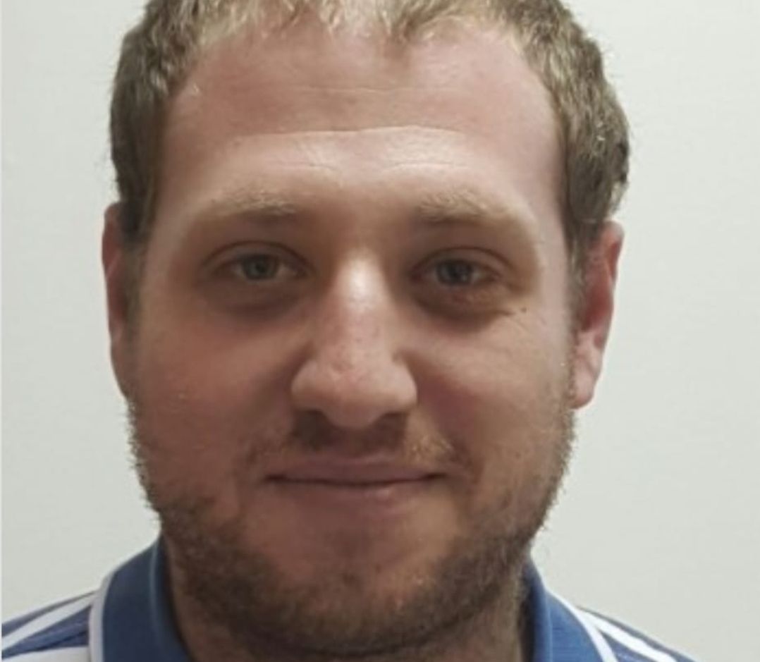 Land Listing Agent Photo