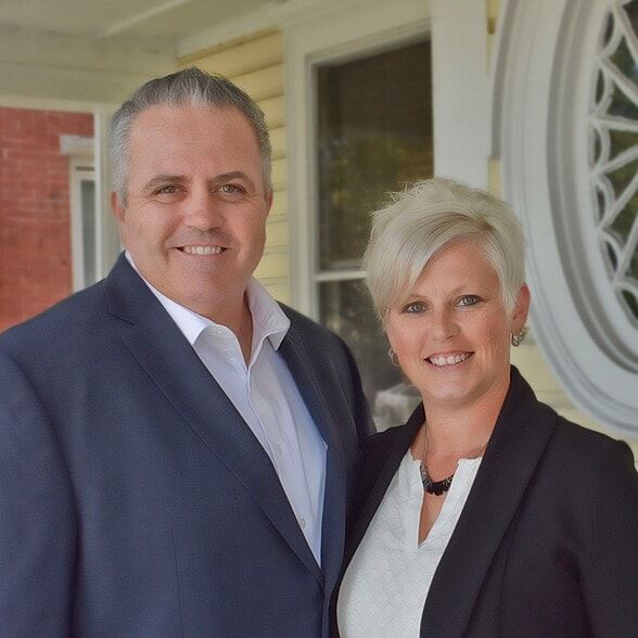 Land Listing Agent Photo