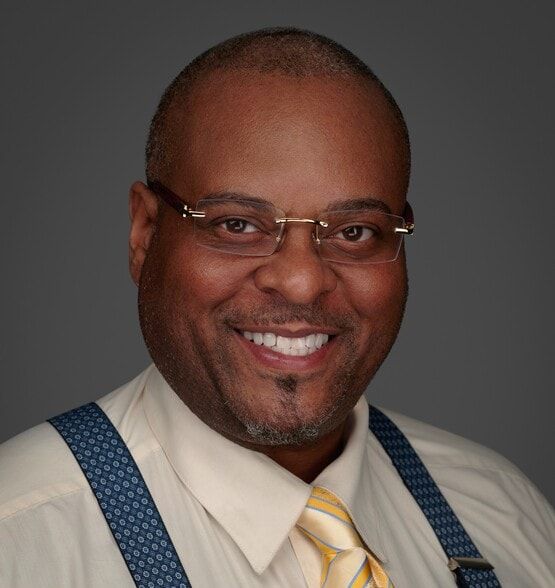 Land Listing Agent Photo