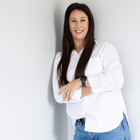 Land Listing Agent Photo