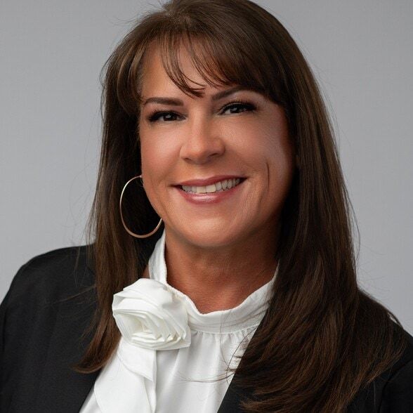 Land Listing Agent Photo