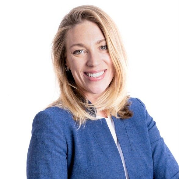 Land Listing Agent Photo