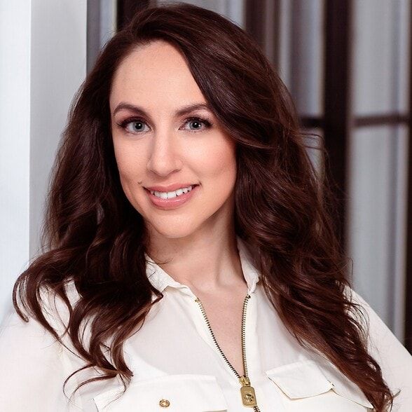 Land Listing Agent Photo