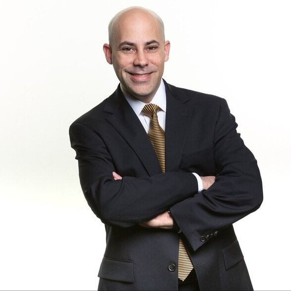 Land Listing Agent Photo