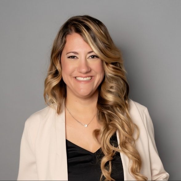 Land Listing Agent Photo