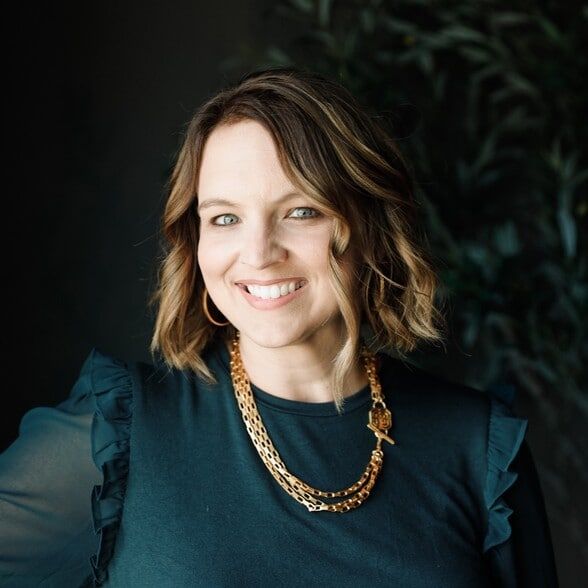 Land Listing Agent Photo