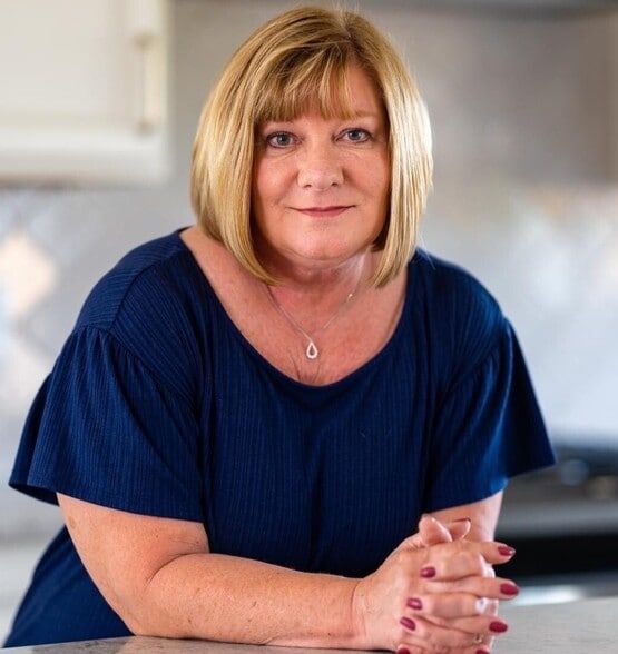 Land Listing Agent Photo