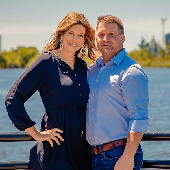 Land Listing Agent Photo