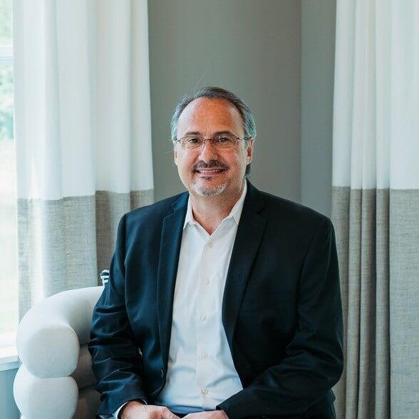 Land Listing Agent Photo