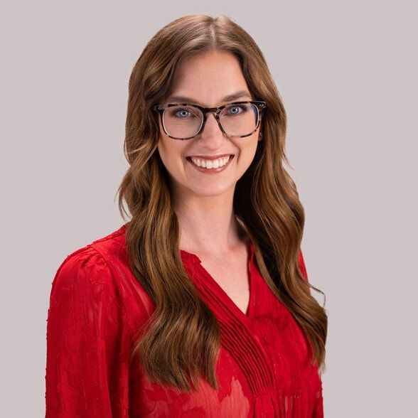 Land Listing Agent Photo