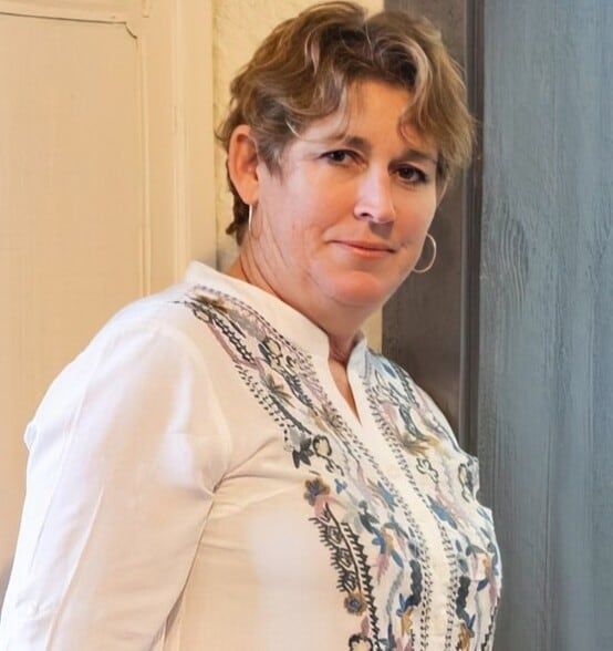 Land Listing Agent Photo