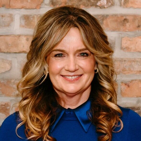 Land Listing Agent Photo