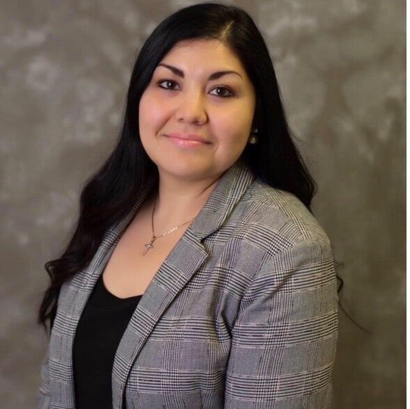 Land Listing Agent Photo