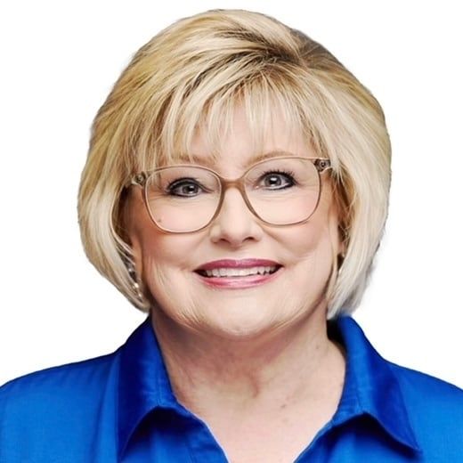 Land Listing Agent Photo