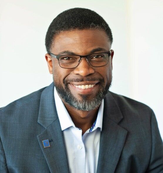 Land Listing Agent Photo