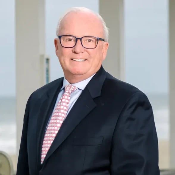 Land Listing Agent Photo