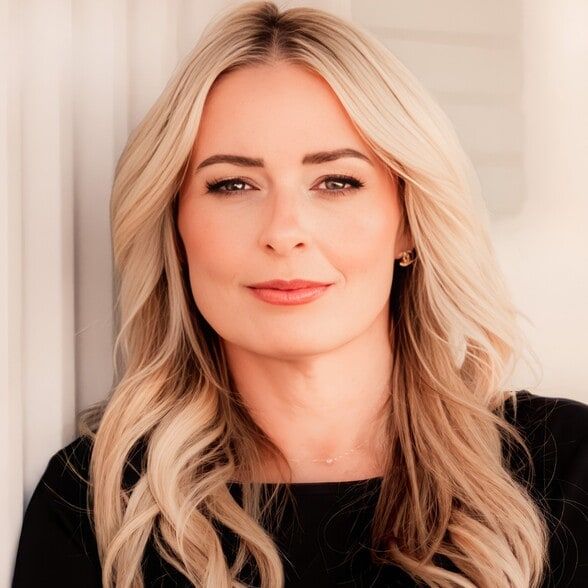 Land Listing Agent Photo