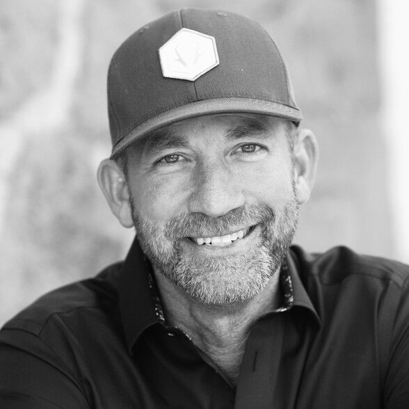 Land Listing Agent Photo