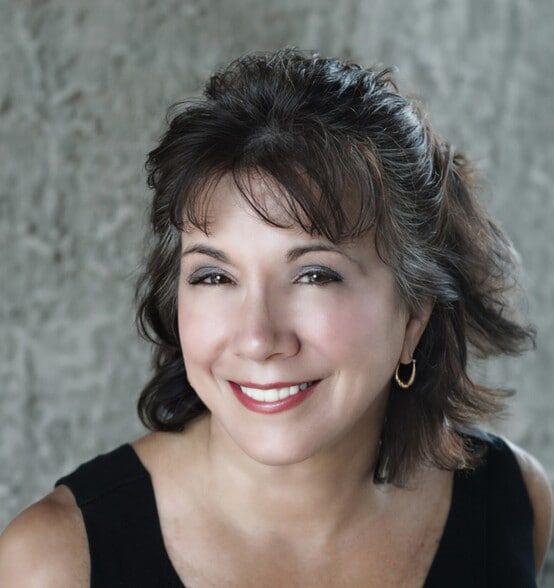 Land Listing Agent Photo