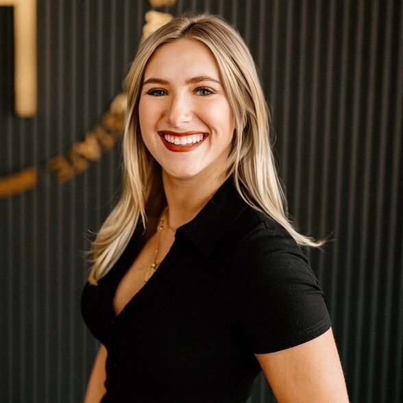 Land Listing Agent Photo