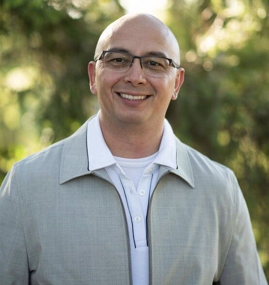 Land Listing Agent Photo