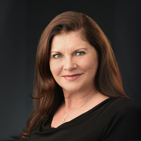 Land Listing Agent Photo