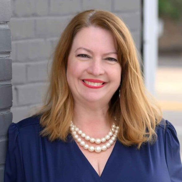 Land Listing Agent Photo