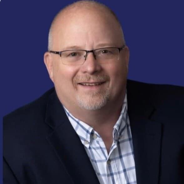 Land Listing Agent Photo