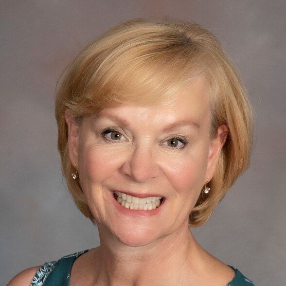 Land Listing Agent Photo