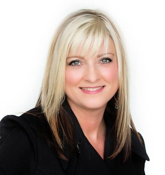 Land Listing Agent Photo