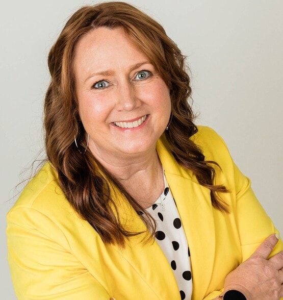 Land Listing Agent Photo