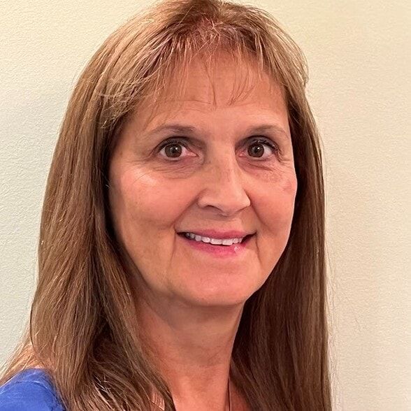 Land Listing Agent Photo