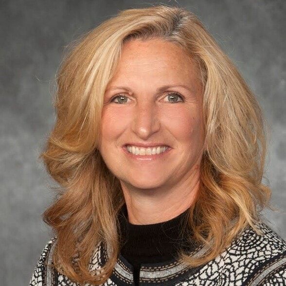 Land Listing Agent Photo