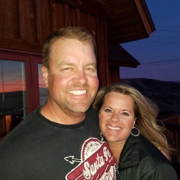 Land Listing Agent Photo